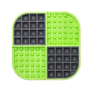 LickiMat Slomo Лизальний килимок антистрес для собак комбінований із функцією слоуфідера